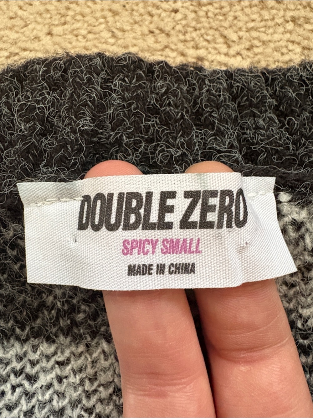 Double Zero Checkered Cardigan - Picture 4 of 8